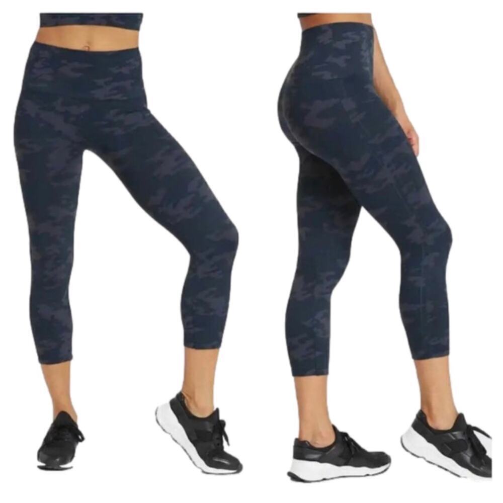 Spanx Look at Me Now Leggings Seamless Camo Mid Rise Cropped Black Size Large